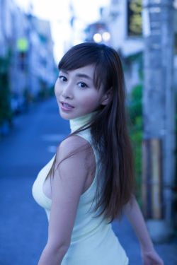 少妇放荡的呻吟干柴烈火动漫